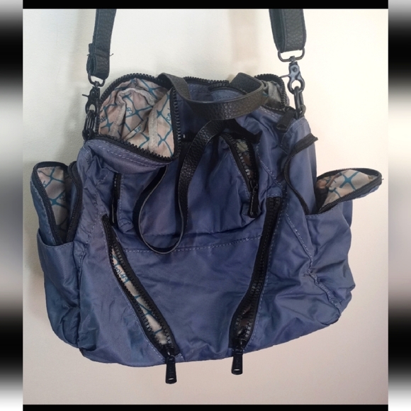 Co-Lab Grey Travel Bag Crossbody Backpack Multi-zipper - Picture 3 of 14